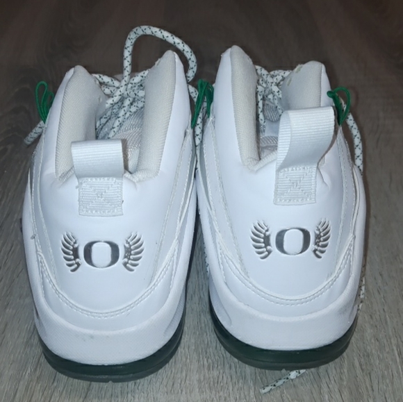 Nike Ken Griffey 'Oregon' - Picture 2 of 3